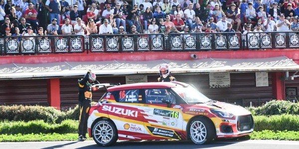 Manolo Mesa y Ariday Bonilla, abandono en el Rallye Villa de Adeje