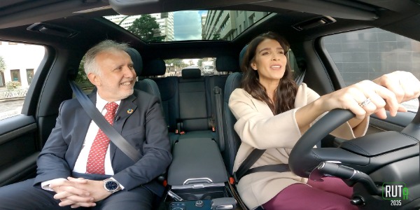 Ángel Víctor Torres y Yara de León