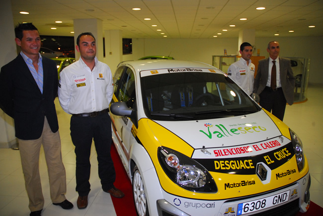 Raúl Quesada y Pedro Dominguez, a repetir con el R2