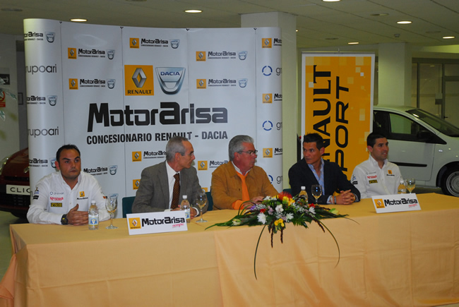 Raúl Quesada y Pedro Dominguez, a repetir con el R2