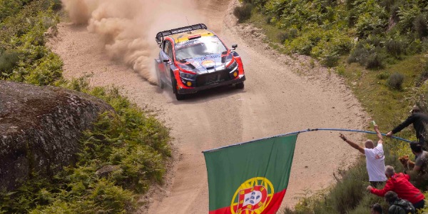 Dani Sordo en acción Dani Sordo en acción