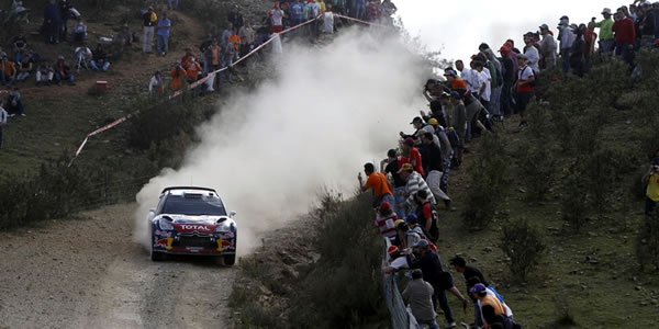 Sebastien Ogier, líder en el ecuador del sábado Sebastien Ogier, líder en el ecuador del sábado