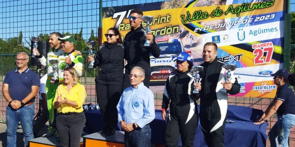 Victoria de Ayoze Benítez y Patricia González en Agüimes
