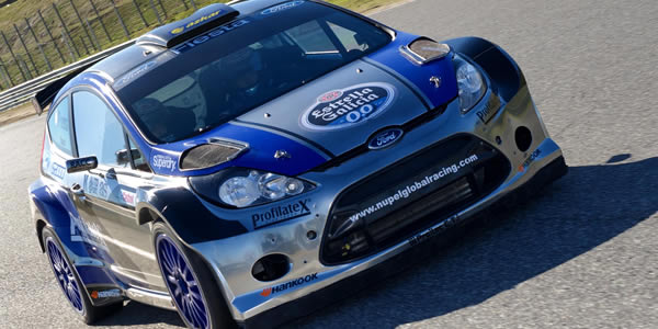 Ford Fiesta S2000 del equipo gallego Ford Fiesta S2000 del equipo gallego