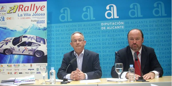 Momento del acto de presentación