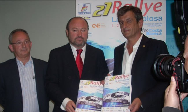 Momento del acto de presentación