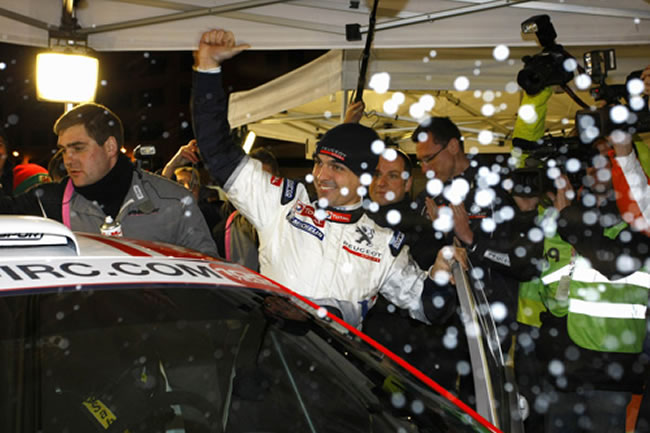 Bryan Bouffier, celebrando el triunfo en el Montecarlo