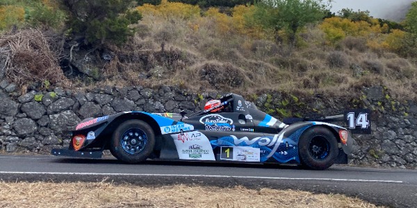 Lauren García en su Nova Proto NP 01