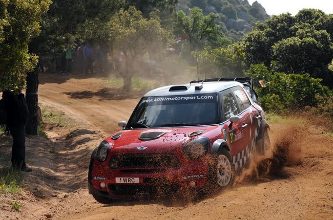 Dani Sordo mantiene la sexta posición de la general