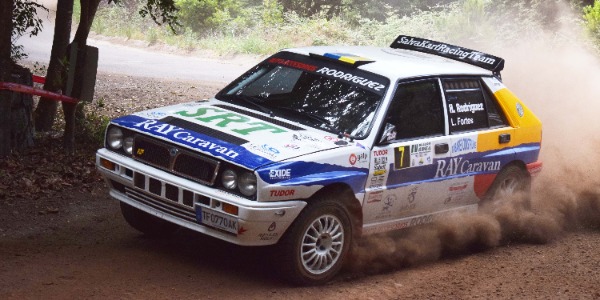 Héctor Rodríguez-Laura Fortes