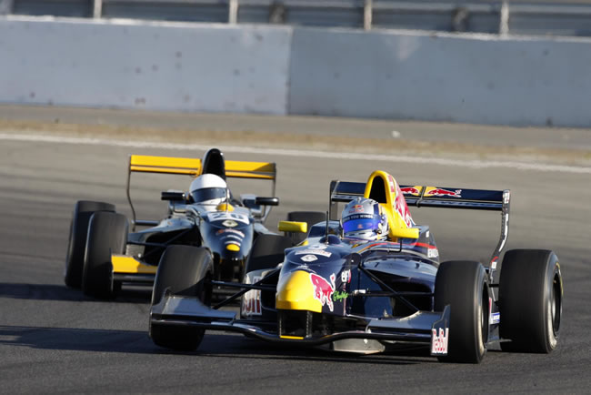 Carlos Sainz Júnior, más líder