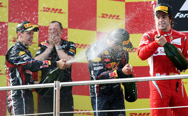 Fernando Alonso, a la caza de los Red Bull