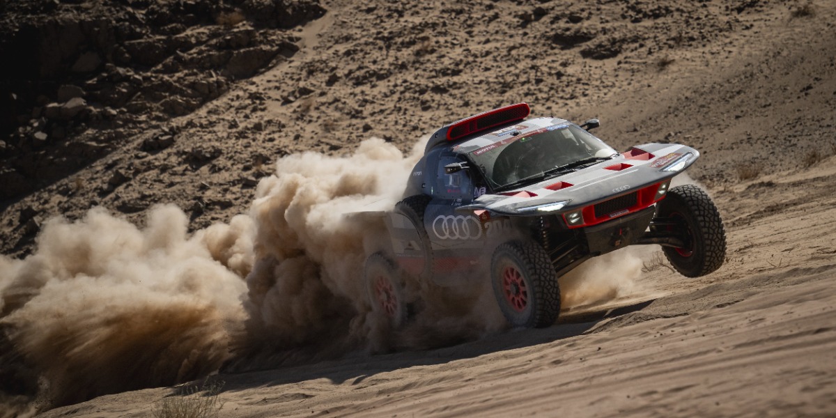 Carlos Sainz en su Audi RS Q e-tron