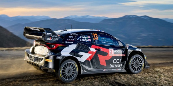 Elfyn Evans en acción