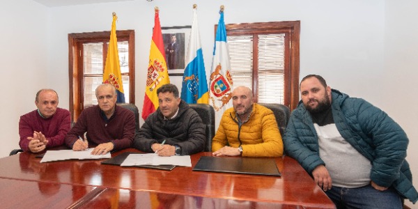 Momento del acuerdo de colaboración Momento del acuerdo de colaboración