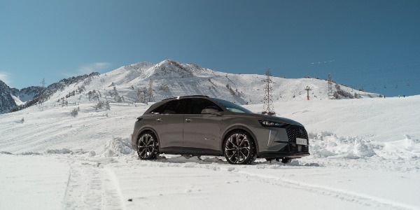 MICHELIN CrossClimate y DS E-TENSE 4x4