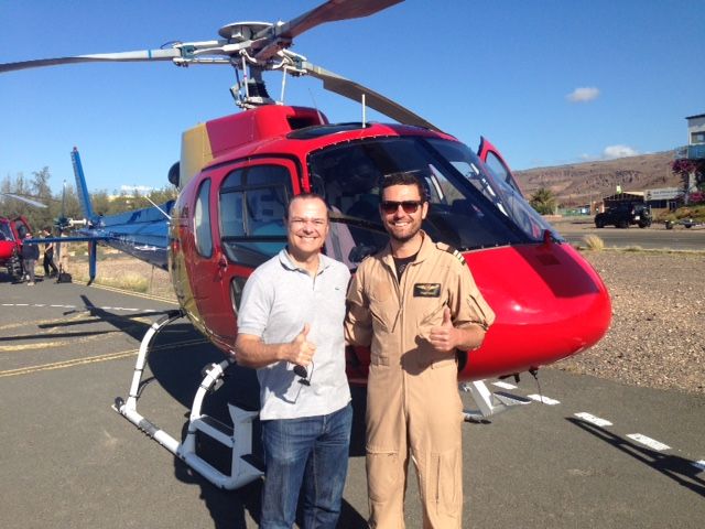 Helicóptero de seguridad preparado