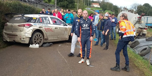 Así quedaba el Hyundai de Pernía