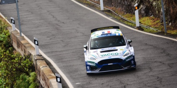 Fourmaux lidera el rally